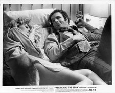 Linda Marsh in bed with James Caan from the film Freebie The Bean 1974 Old Photo