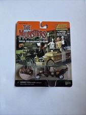 Johnny Lightning Frightning Lightnings 1999 Halloween The Munsters Koach Model