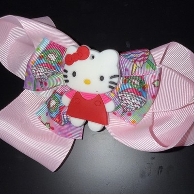 Hello Kitty Light Pink Hair Bow NWT