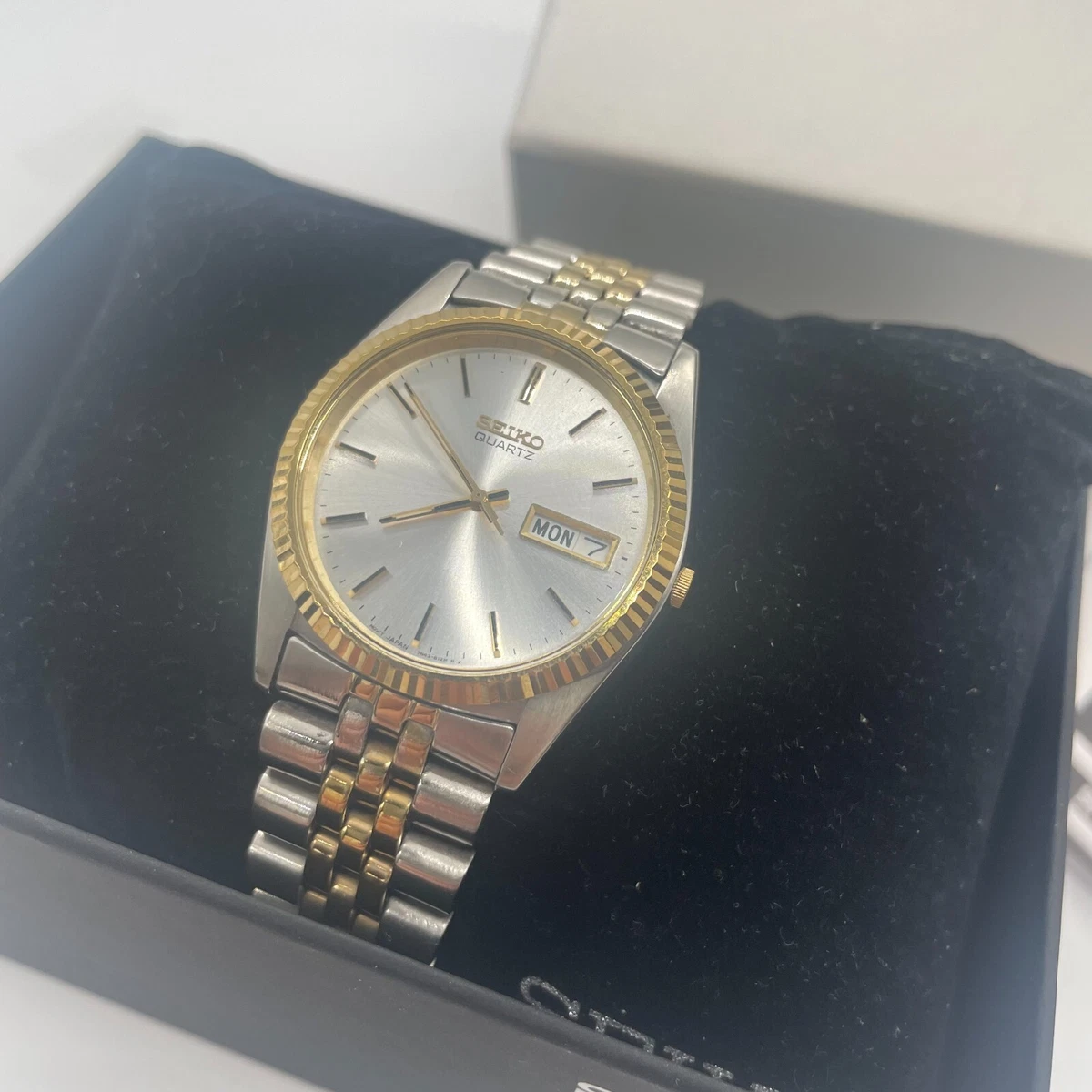 Seiko President Quartz Day Date Datejust Men s Original 7N43 8111