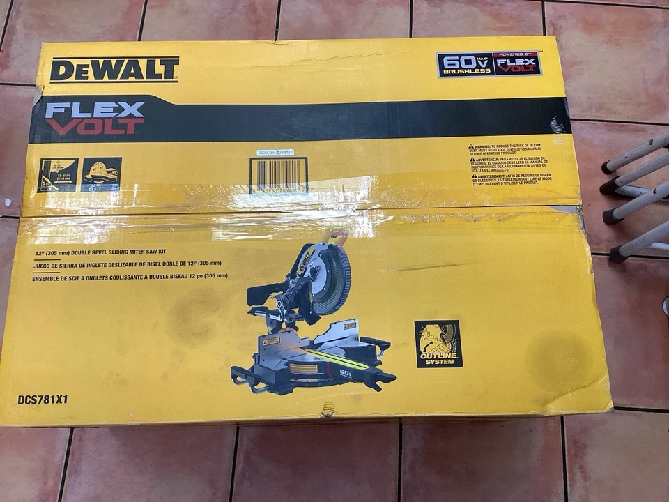 Sierra ingleteadora deslizante de doble bisel de iones de litio sin escobillas DeWALT DCS781X1 60V 12" MAX Foto 4 de 4