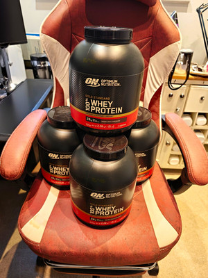 Optimum Nutrition Gold Standard 100% Whey Powder Double Rich Chocolate ...