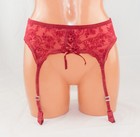 Triumph Strumpfhalter * Velvet Passion S * Rot - 60/65 (S) / Schwarz - 80/85 (L)