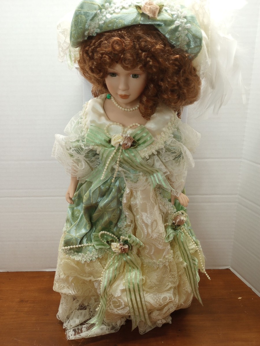 green emerald velvet dress Vintage 1950's Madame Alexander 14 Bride Walker Doll Margaret Face  Doll  Kingdom Us