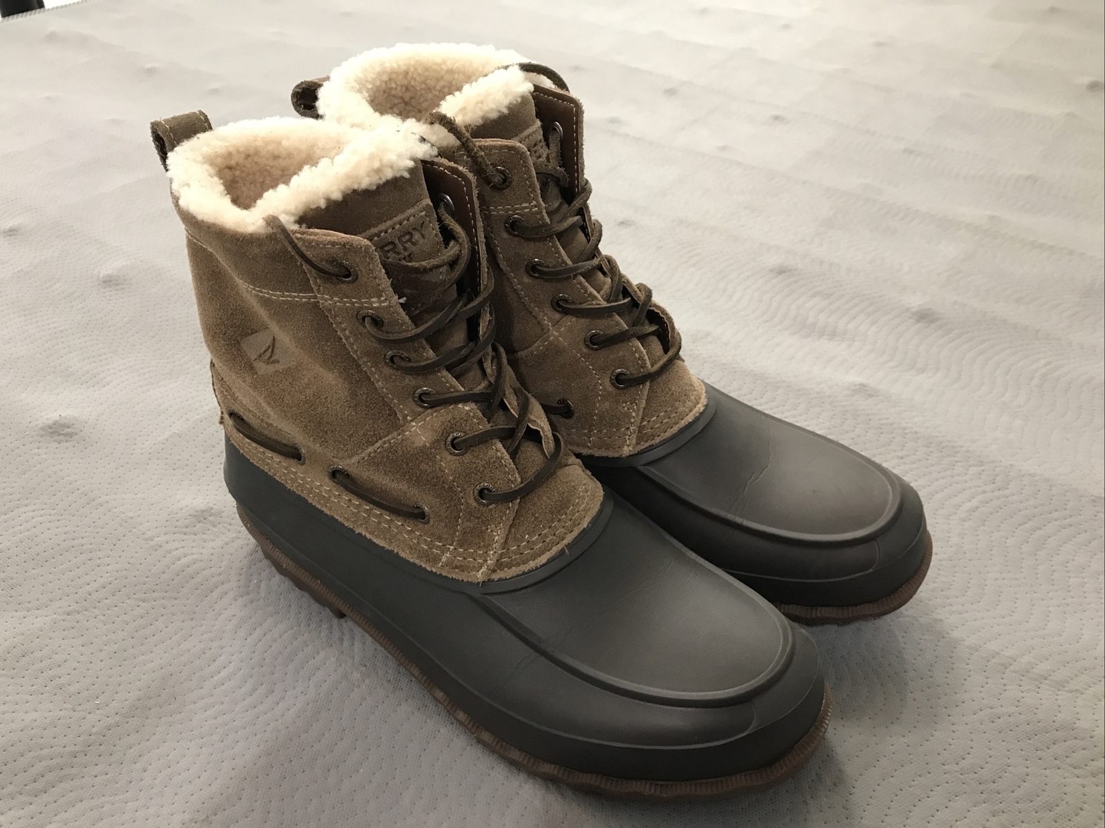 Sperry Men's Duck Boots Real Fur Size 