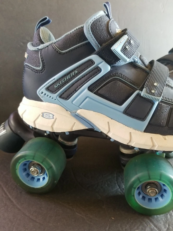 Skechers 4 Ruedas Mujer Patines EE. UU. Talla 4 Azul Marino Bebé Verde Ruedas Foto 3 de 4
