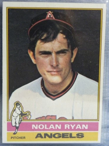 1976 Topps #330 Nolan Ryan Sharp Card Nice Corners and Surface