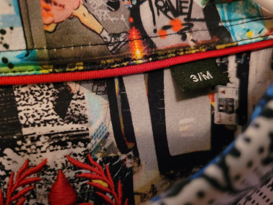 Camisa Au Noir Para Hombre Talla Mediana 3 Manga Corta Abotonada Azul Blanco Floral Foto 3 de 4