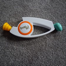 2018 Bop It -Talking Handheld Electronic Game - Tested - New Batteries