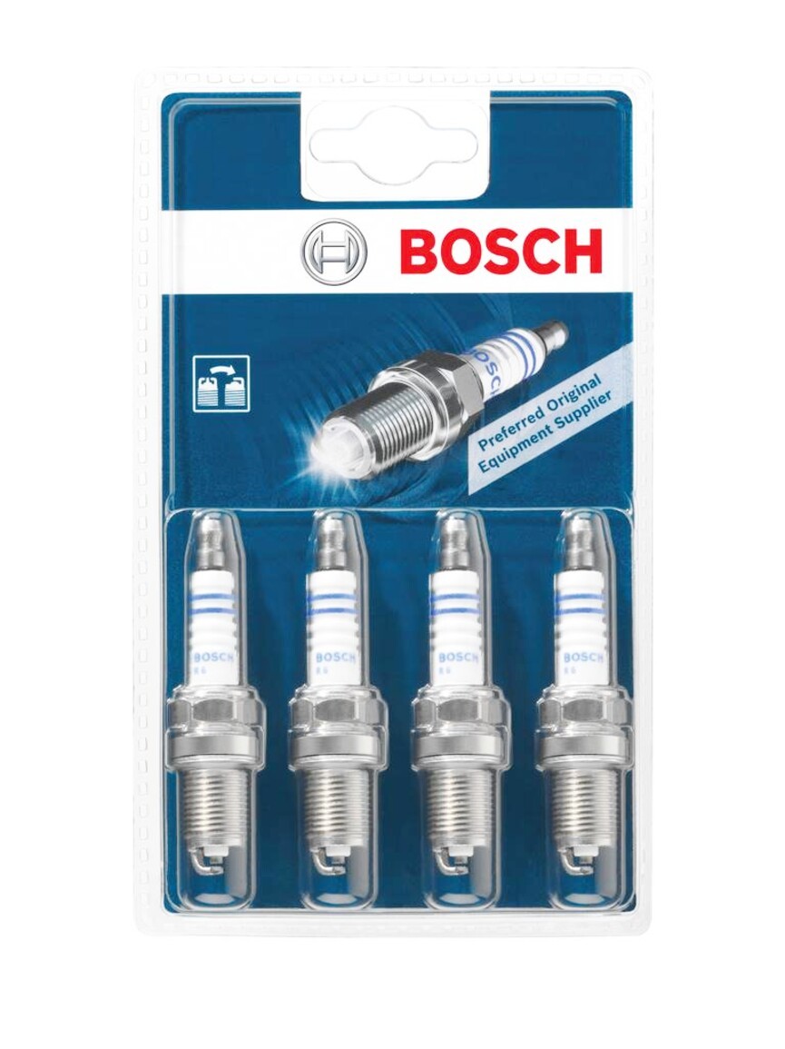 BOSCH Spark Plug For HYUNDAI INFINITI KIA LEXUS NISSAN TOYOTA 00-18 0242230533