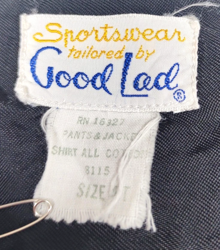 Vtg Sportswear Tailored by Goodlad Black Velvet/Velour Blazer w/Emblem~SZ 4T - Image 4 of 4