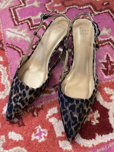 Damen-Slingback Gepard Leopardenmuster Pfennigabsatz Größe 9,5 Memory Foam