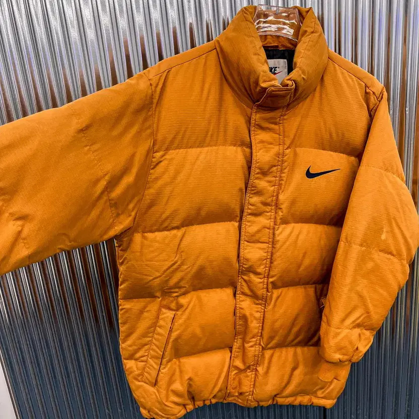 Nike 90s Old School Down Padding Jacket Men's Siz… - image 2