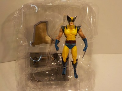 N Diamond Select Marvel Comics X Men Wolverine Yellow Suit Figure