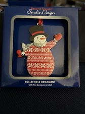 REGENT SQUARE STUDIO DESIGN  HAPPY SNOWMAN IN PAJAMAS HOLIDAY ORNAMENT NEW