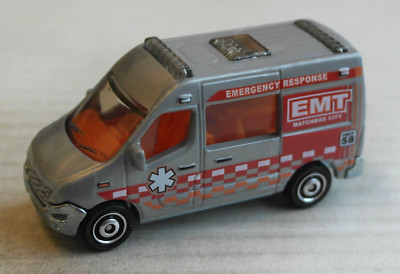 Matchbox Renault Master Ambulance grau EMT Emergency Response MBX Krankenwagen