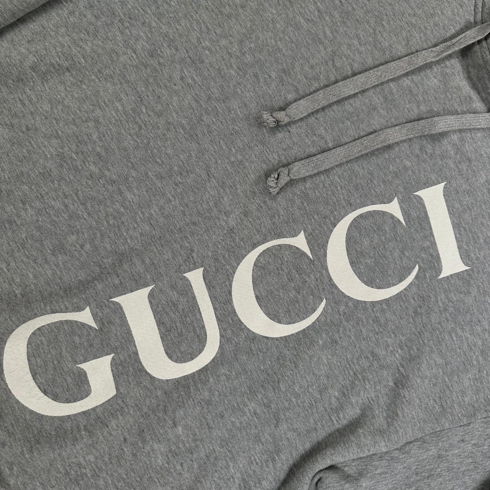 Felpa Gucci taglia M grigia logo verticale stampa grafica coulisse