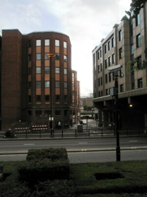 Photo 6x4 Looking across from Lambeth Hill to High Timber Street London T c2008
