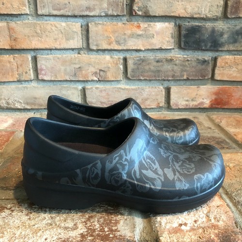 Crocs Womens Floral Slip On Comfort 