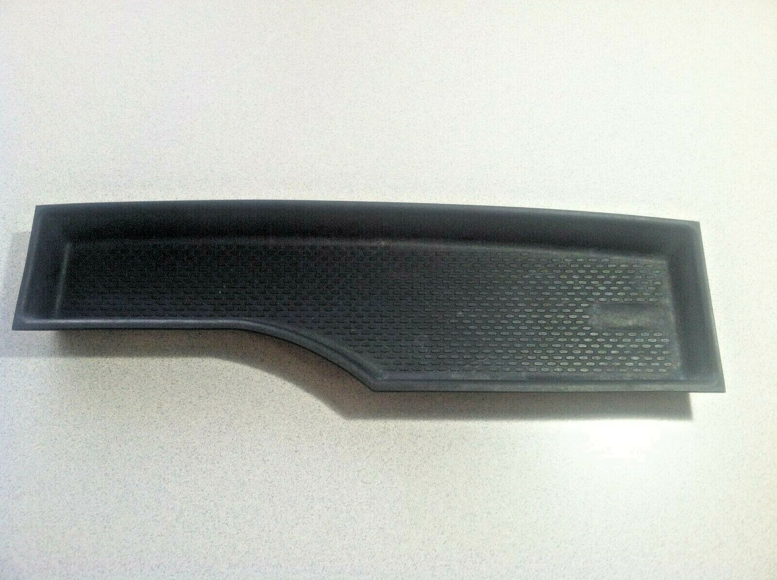 Picture 1 of 3