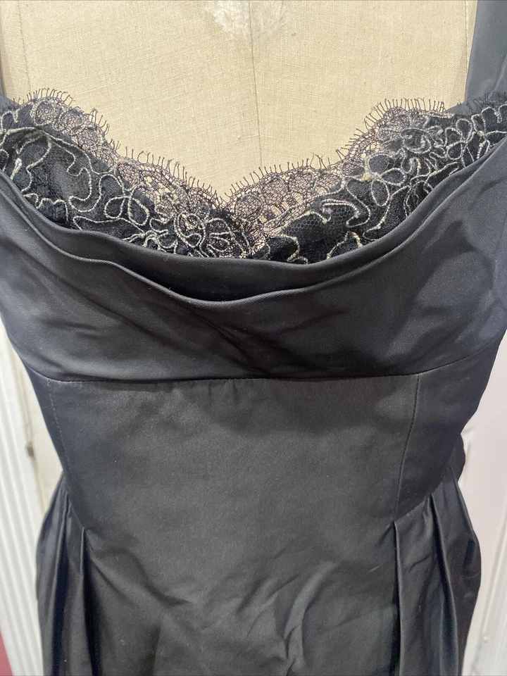 Lida Baday Womens Dress Size 6 Black Floral Trim Sheath Short Sleeveless - Image 3 of 4