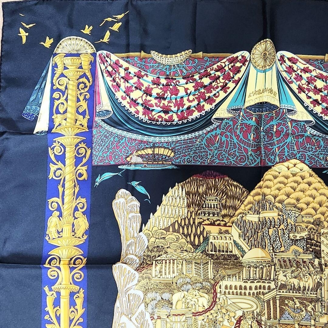 HERMES 100% Silk Scarf L'Atlantide 34.65in x 34.65in Yellow