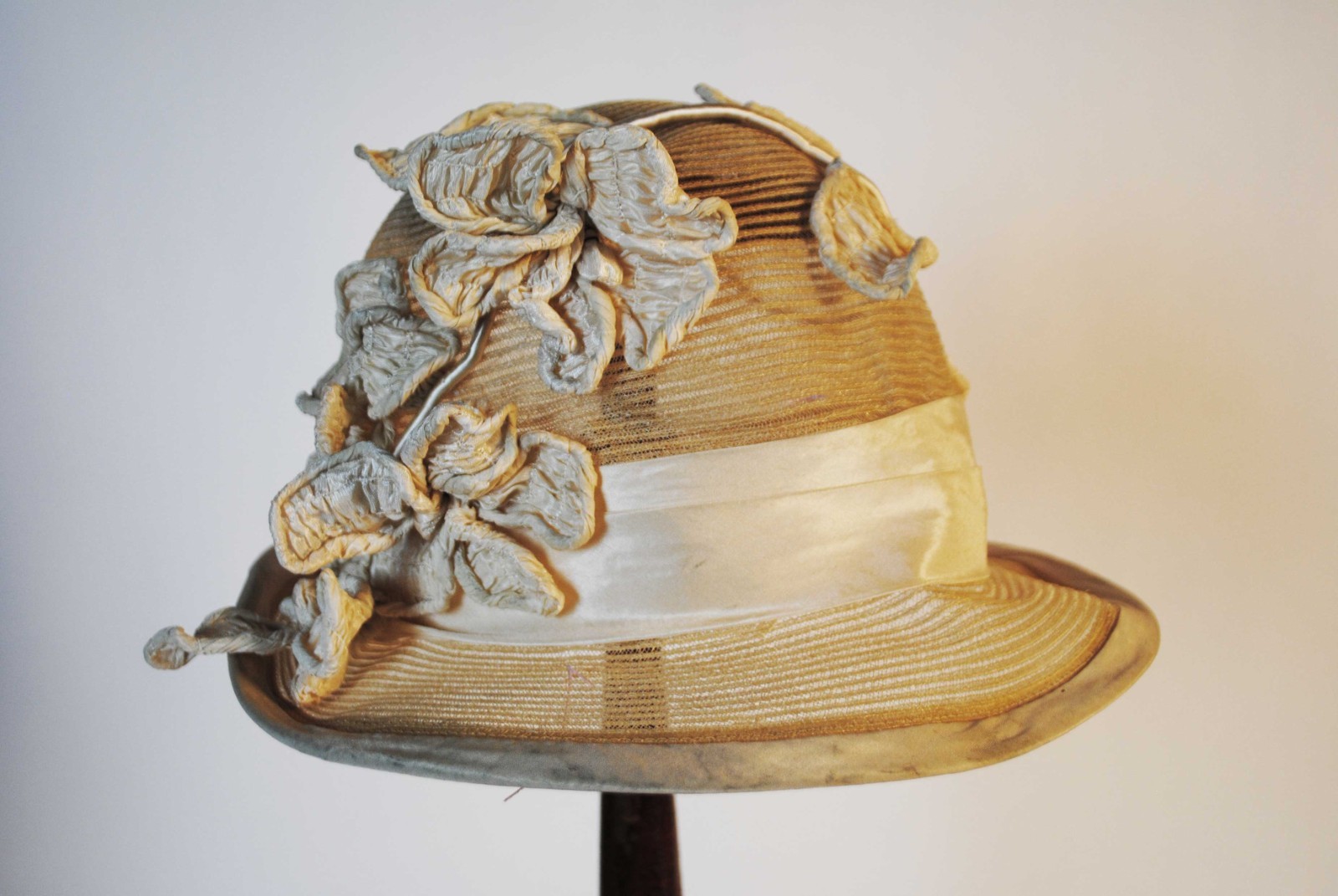 1920s FLAPPER CLOCHE HAT - image 6