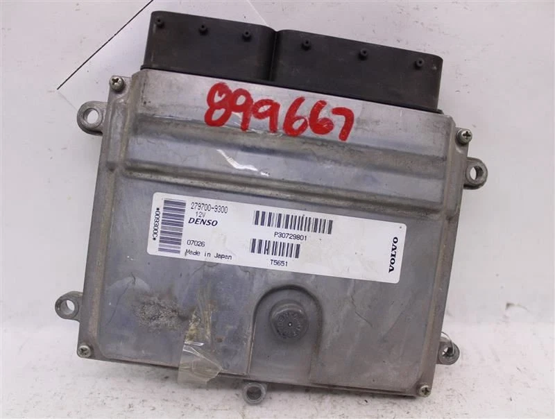 ORDENADOR ECM ECU VOLVO V40 S40 C30 2007 07 2008 08 2009 09 2010 10 899667 Foto 2 de 4