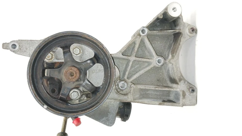 '07-'13 Bomba de dirección Chevrolet Silverado 1500 5,3 L 94 k millas OEM ¡1 año como nuevo! Foto 2 de 4