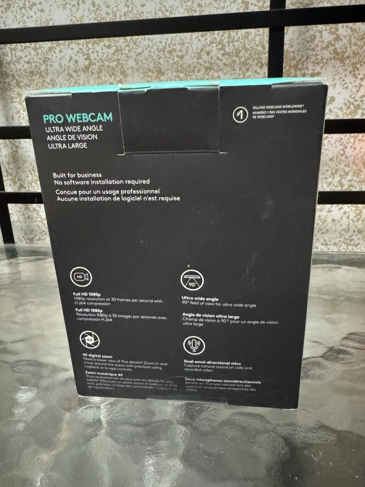 Logitech 960-001070 Pro Ultra Wide Angle HD Webcam - Black - Image 2 of 4