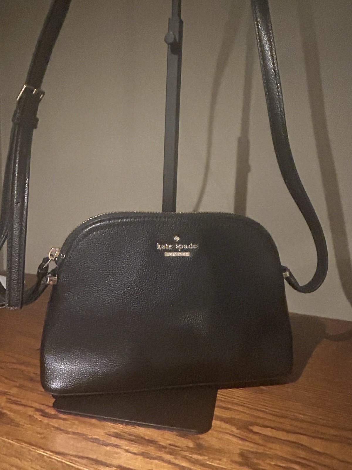 Kate Spade New York Patterson Drive Peggy Black Leather Dome Crossbody Bag. image 4