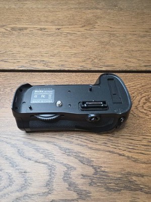 Meike MK-D800s Multi-Power Battery Pack Grip D800 D800E D810 D810A