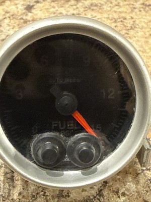 AutoMeter 5567 Fuel pressure Gauge  Elite 2-1/16 in