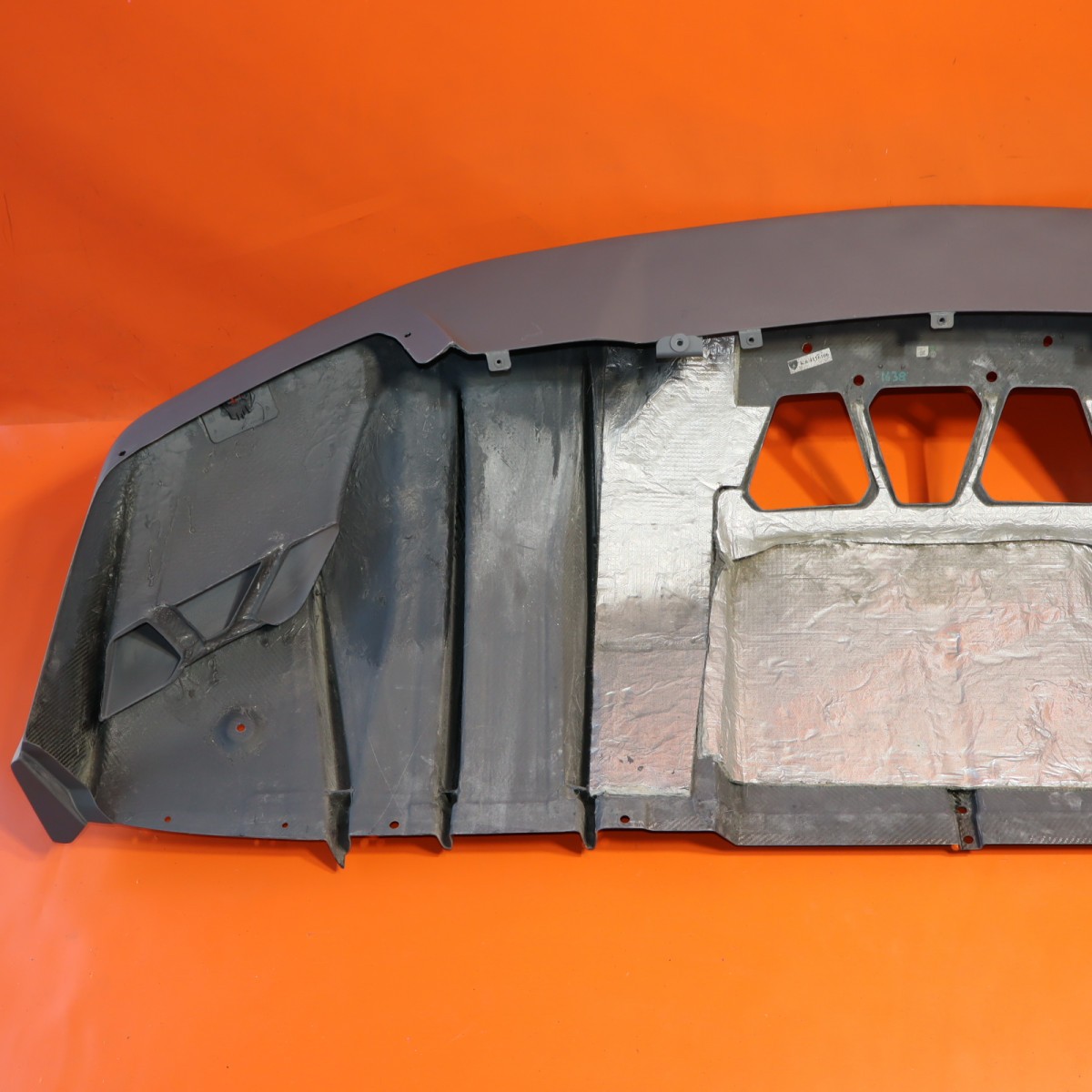 LAMBORGHINI AVENTADOR SVJ REAR BUMPER LOWER 2021 2022 470807107B RECONDITIONED