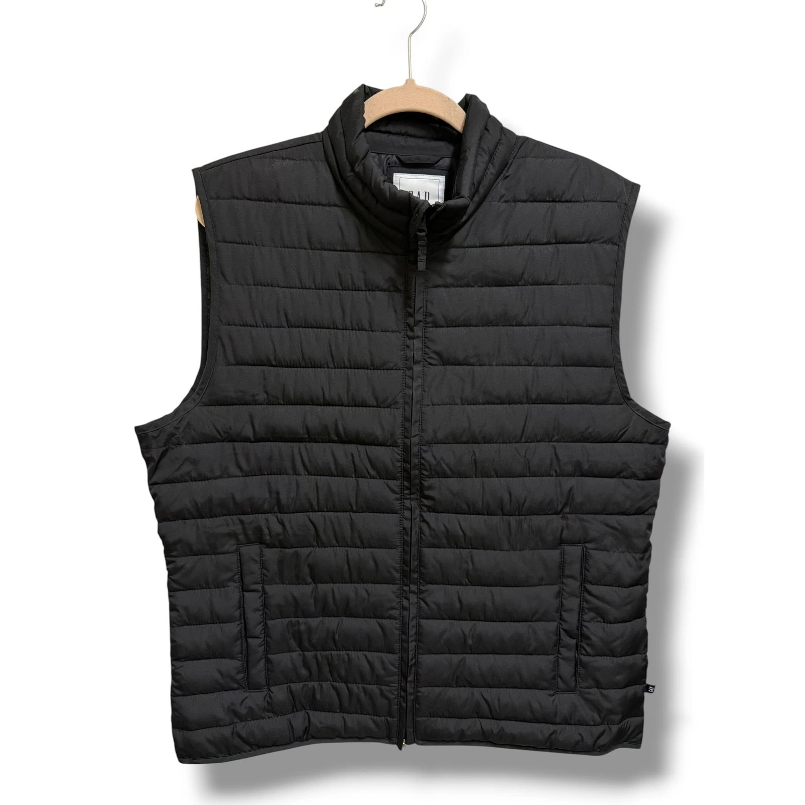 GAP ColdControl Black Puffer Vest Mens Large Lightweight Quilted Zip Jacket
