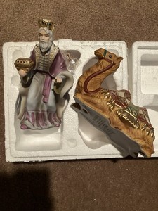 Hawthorne Village King Gaspar and Seated Camel Thomas Kinkade Nativity Open Box