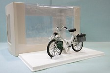 Norev - MOBYLETTE SOLEX 3800 Super Luxe 1969 blanc réf. 182067 Neuf 1/18