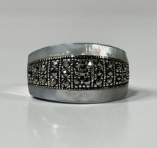 Mother Of Pearl Marcasite 925 Sterling Silver Ring Size 6