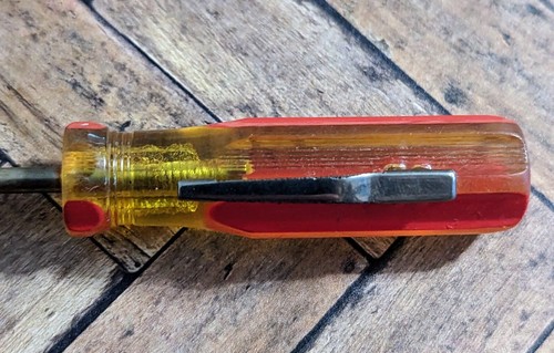 Stanley 64-840 Pocket Flathead Screwdriver - USA - Pocket Clip - Plastic Handle - Picture 6 of 6