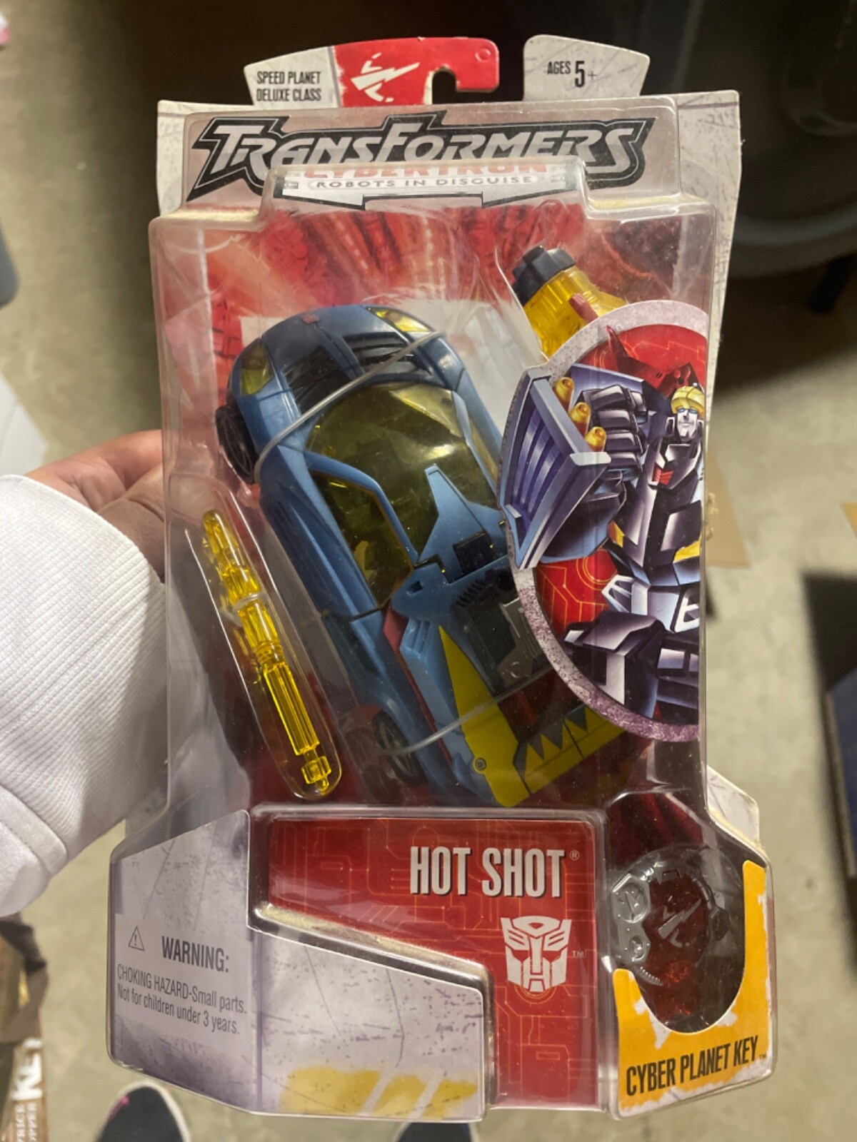 Hasbro Transformers Cybertron Deluxe Class Hot Shot Action Figure for