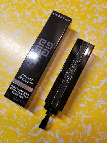 givenchy wanted coral