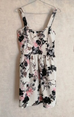 Kleid weiß große Blumen Gr.40 Mim (2306177)