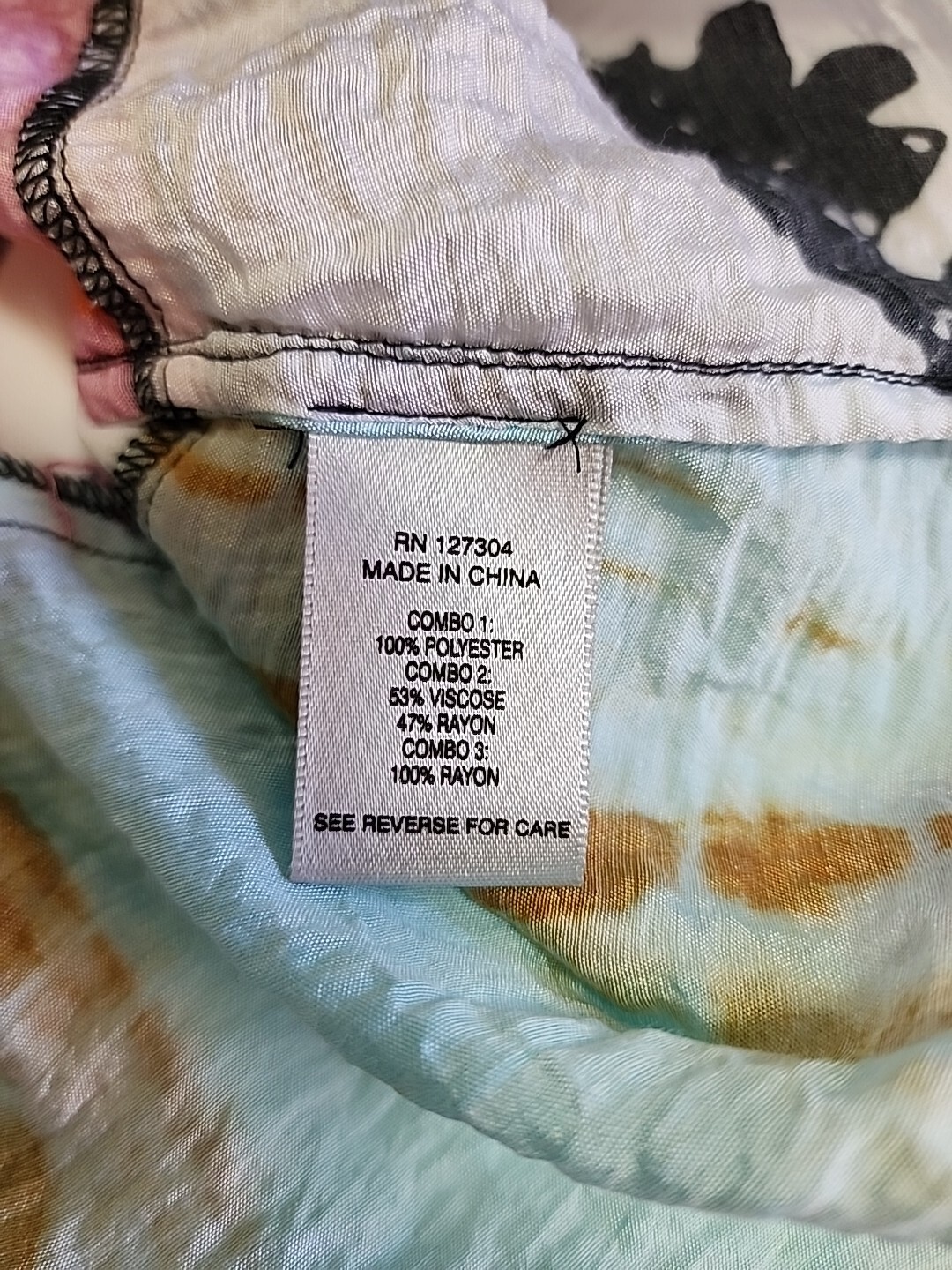 John Mark Vibrant Patchwork Print Point Collar Ro… - image 4