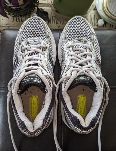 Damen-Laufschuhe weiß/rosa Saucony OG ProGrid Omni 9 stabilisierende Größe 8,5 - Bild 2 von 24