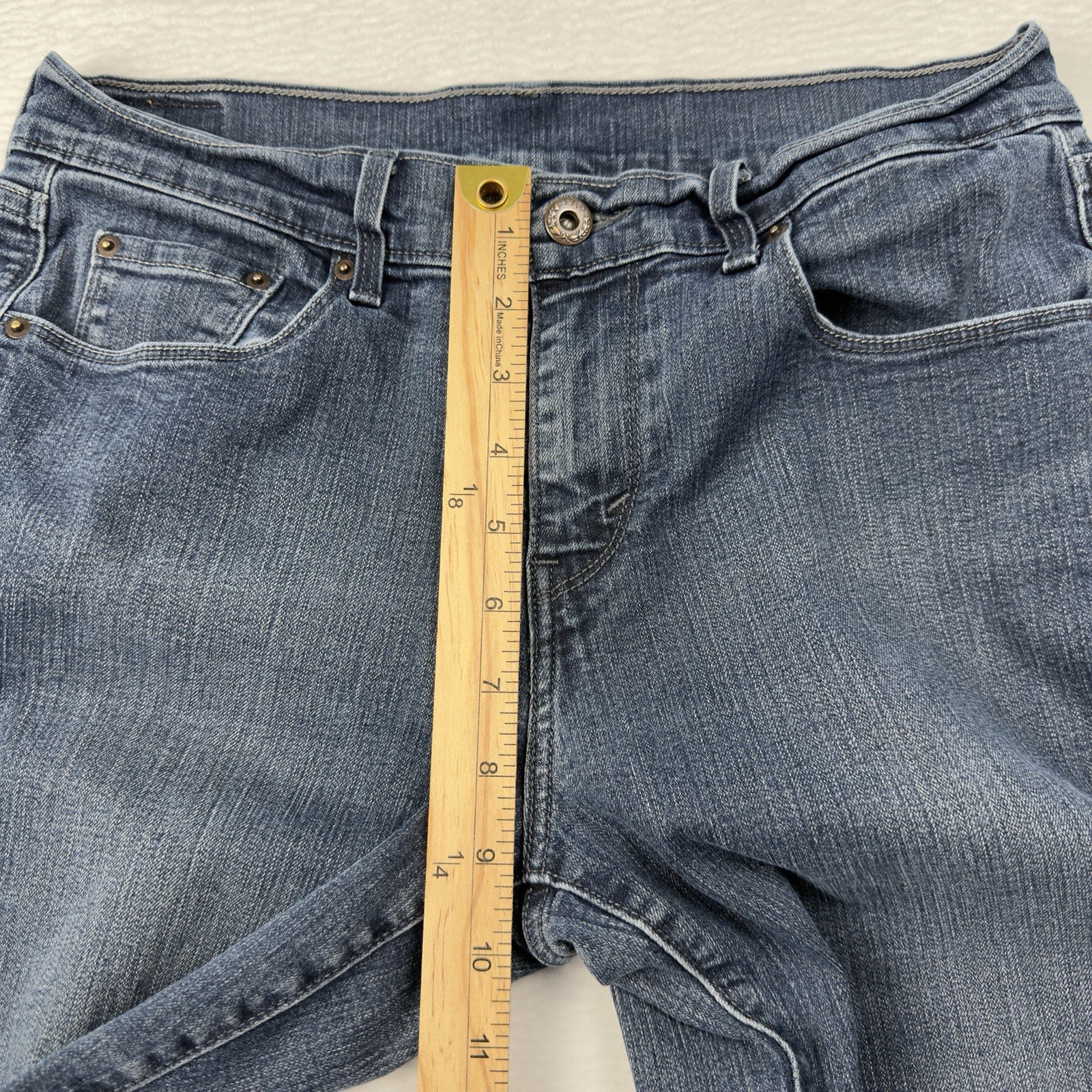 Levi's 505 Straight Leg Women's Size 6L 28x34 Cropped Jeans Dark Wash Raw Hem thumbnail 13