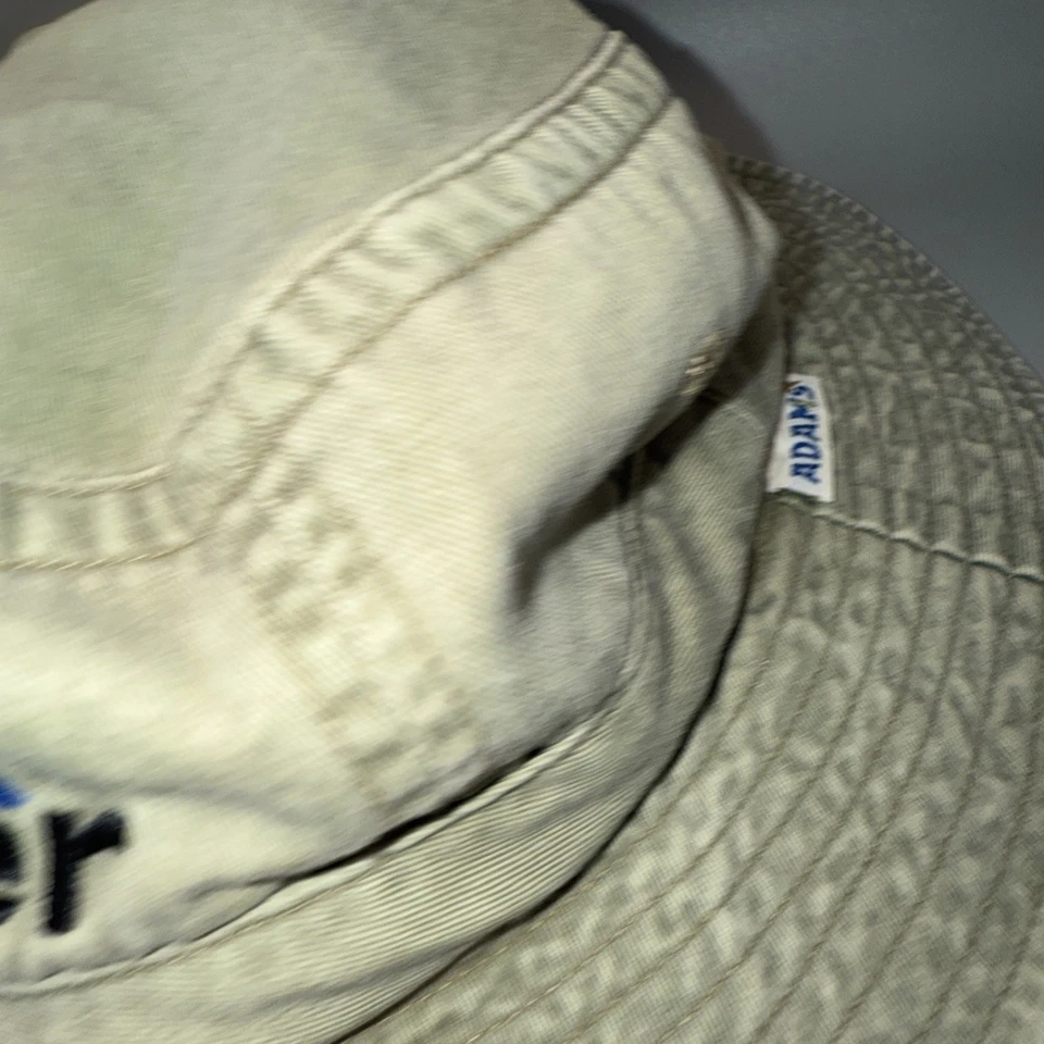 Sombrero estilo cubo de aviación Adam’s Piper Foto 2 de 4