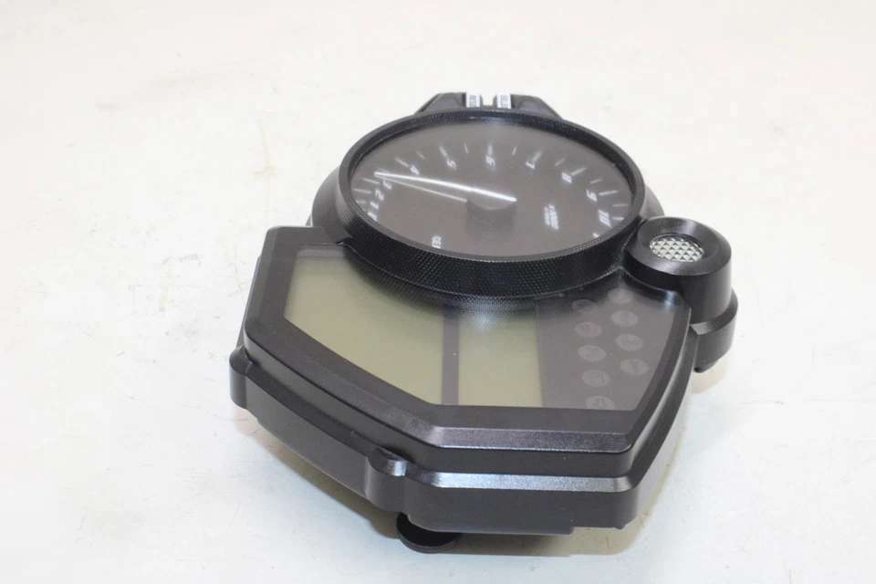 2009 Yamaha YZF R1 OEM SPEEDO TACH GAUGES DISPLAY CLUSTER SPEEDOMETER TACHOMETER - Image 3 of 4