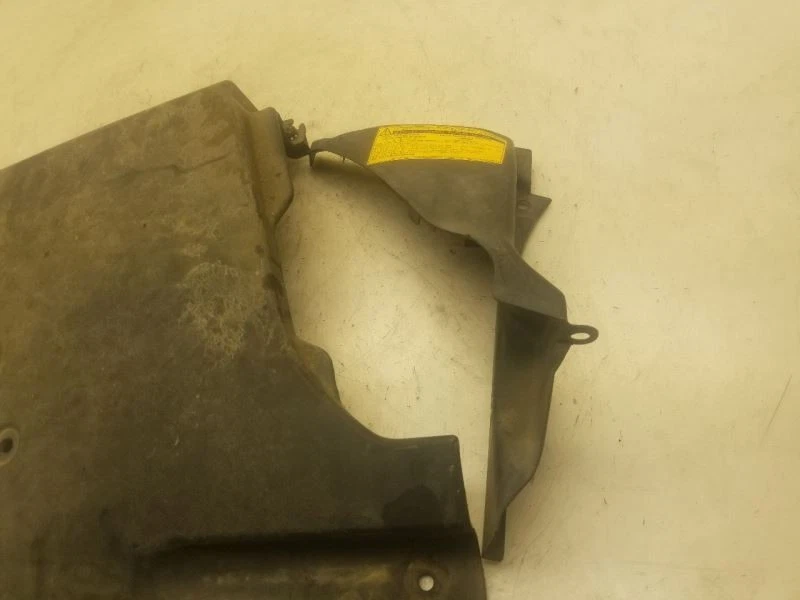 Lexus LS430 2001 4,3 L 8 cilindros cubierta de faldón del lado del conductor  Foto 4 de 4