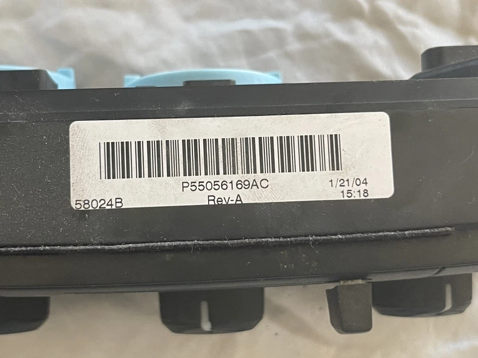 Dodge Durango 2004-2009 calefacción control de temperatura de aire acondicionado OEM P55056169AC Foto 4 de 4