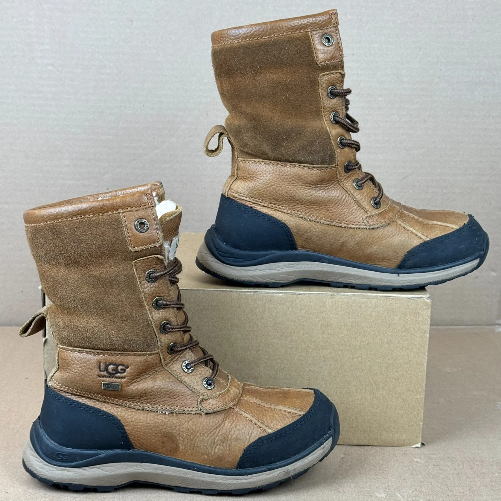 UGG Waterproof Lace-Up Winter Boots Brown | US Women 6 | Snow Boots